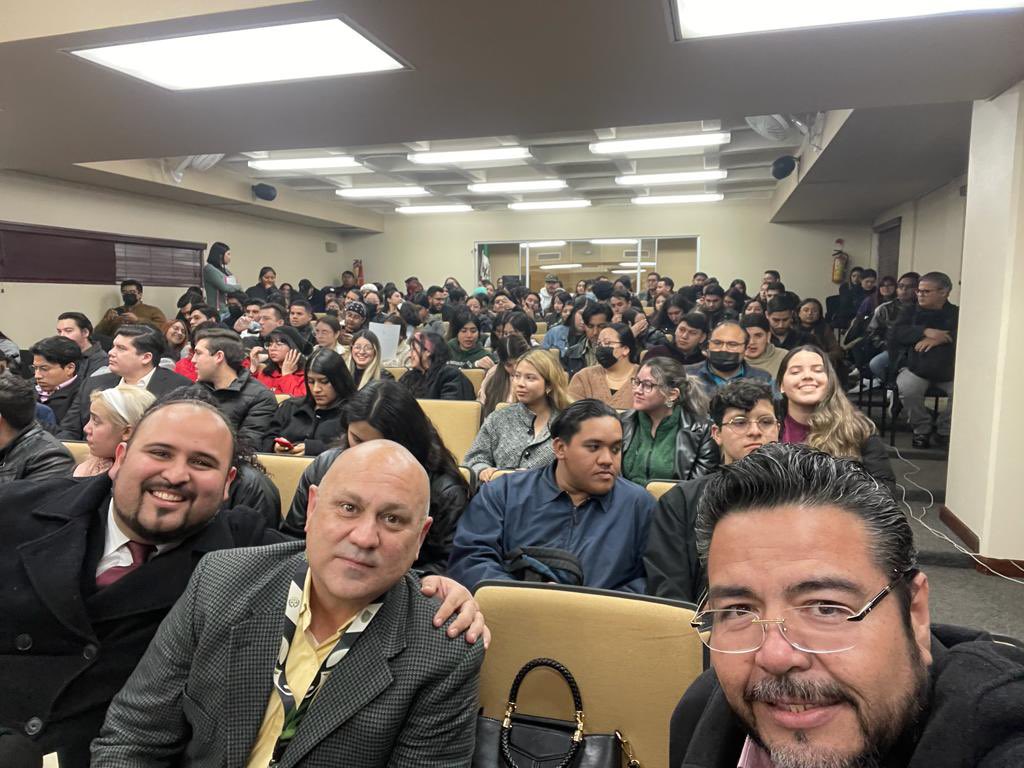AnadeBaja's tweet photo. ⚖️ El día de ayer tuvimos nuestra Cátedra UABC-ANADE con el tema: “Teletrabajo: la transformación laboral en una era digital” impartida por la Mtra. Maria Fernanda Cervantes Moreno, Cervantes y Moreno Abogados. 
#ANADEBC https://t.co/UDuoTEz4Yx