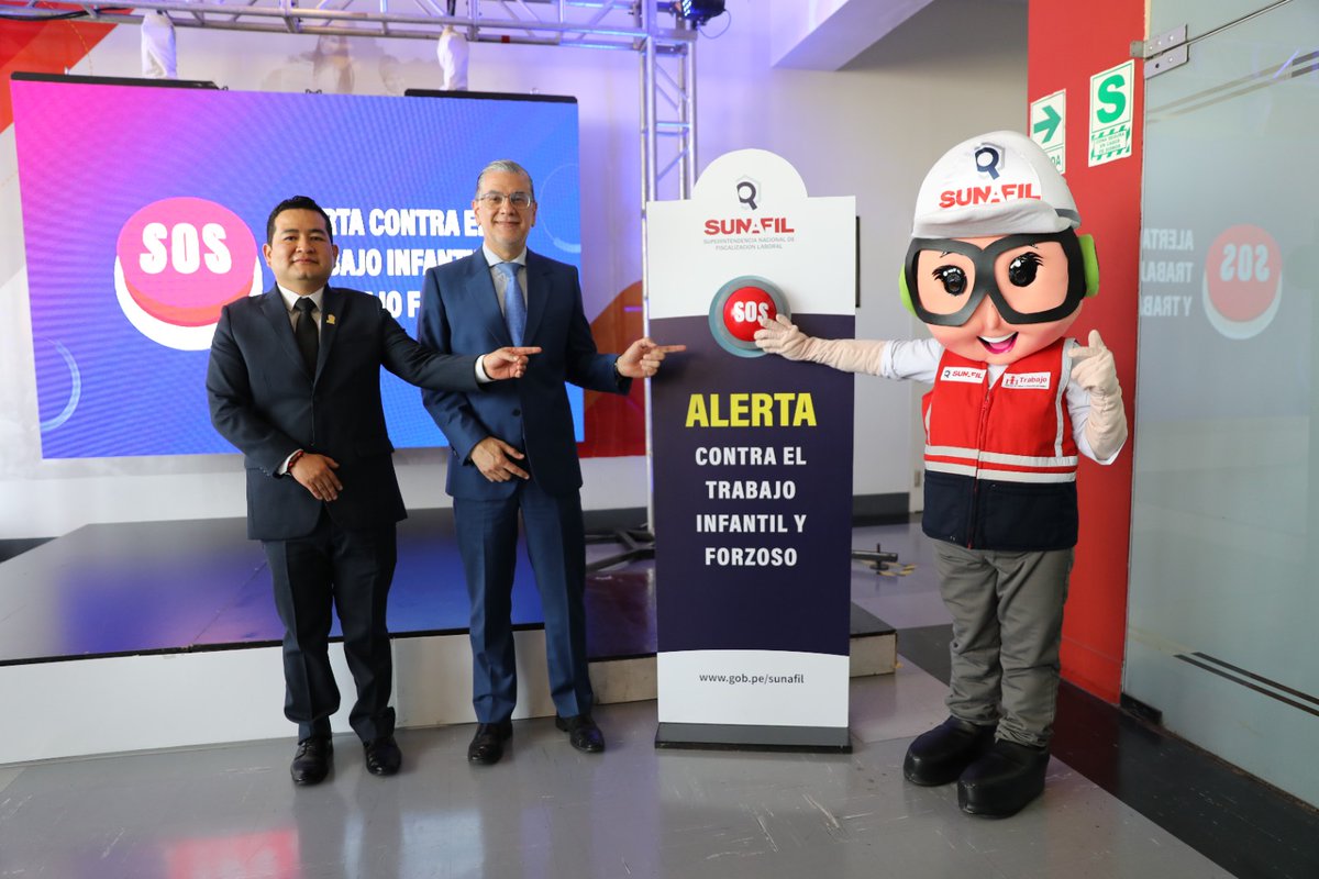 SunafilPeru's tweet photo. #AlertaSOS🆘 | La Sunafil realizó el lanzamiento del aplicativo web "SOS Alerta contra el Trabajo Infantil y el Trabajo Forzoso", el cual permitirá a los usuarios enviar alertas sobre presuntos hechos de trabajo infantil y trabajo forzoso.
▶️ https://t.co/lNYHKjUvYJ https://t.co/3Byzw1CTrh