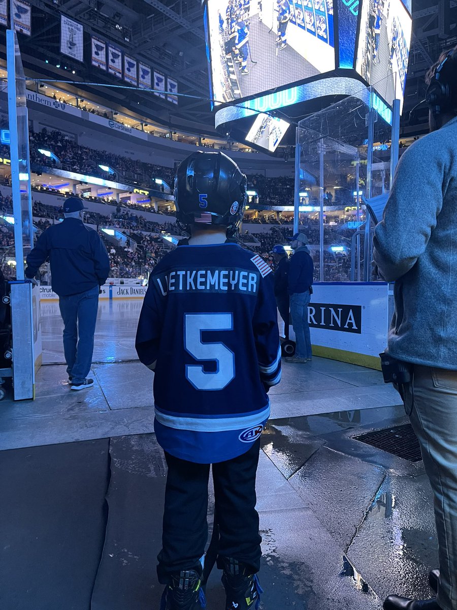 STLBLUESYH's tweet photo. It’s St. Peter’s Association night at the @StLouisBlues game! We hope all players and family members enjoy the game tonight! 🏒🥅🏒
#GoStPeters https://t.co/PeXegtBPX8