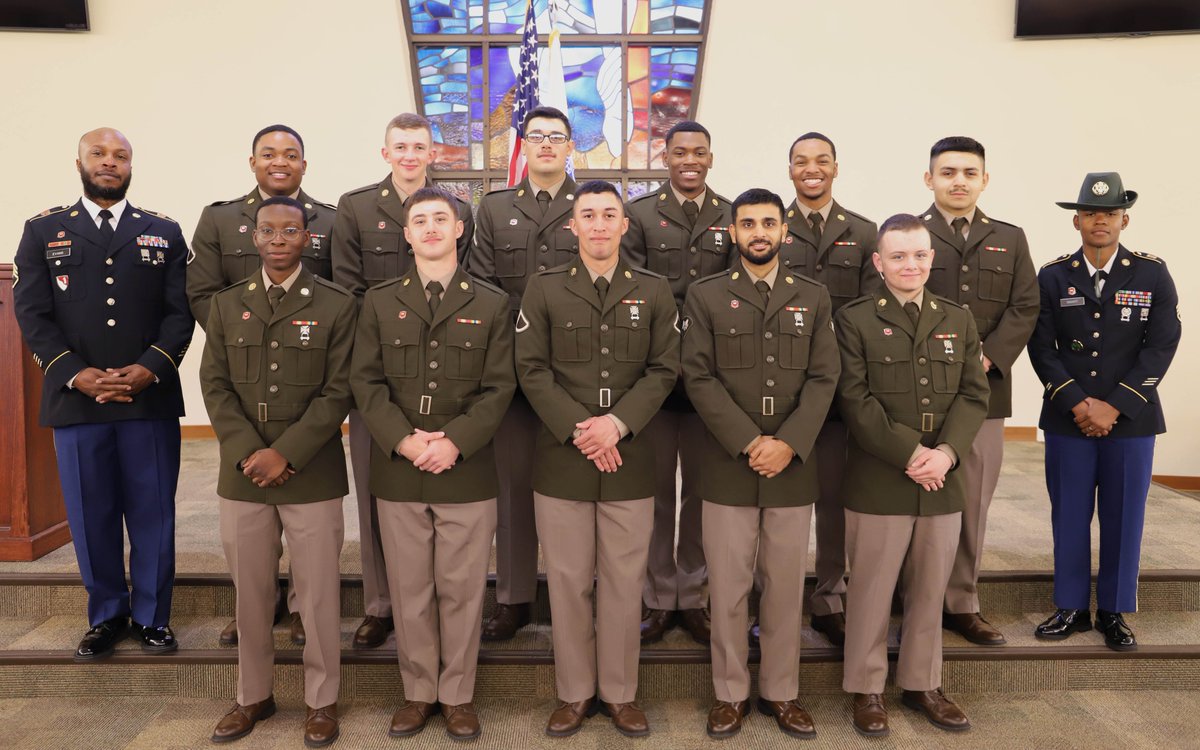 gulfcoastcobra's tweet photo. Congratulations to our newest 12W Soldiers! Welcome to the #engineerregiment https://t.co/OA2tiH5mXo