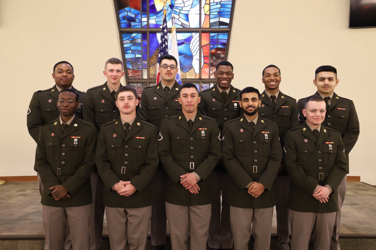 gulfcoastcobra's tweet photo. Congratulations to our newest 12W Soldiers! Welcome to the #engineerregiment https://t.co/OA2tiH5mXo
