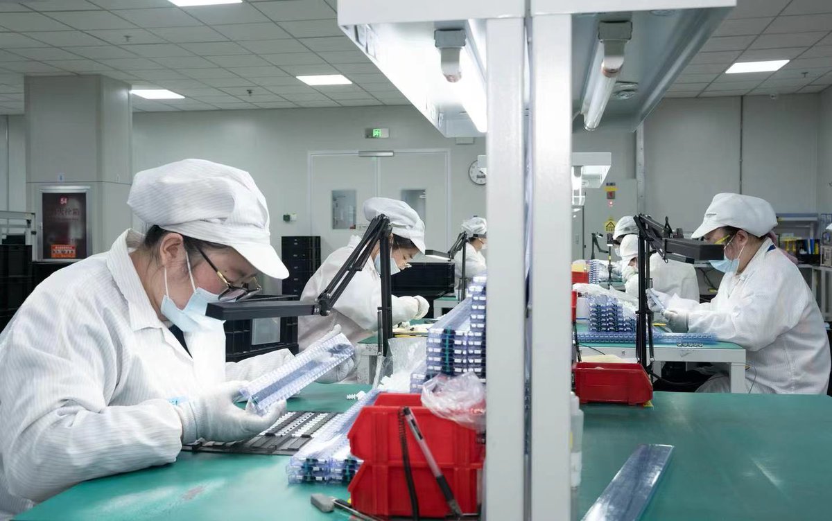 QiantangVision's tweet photo. The #Qiantang- based Hangzhou Daoming Microelectronics Co Ltd racked up revenue of 550 million yuan ($79.45 million)💰 last year and is expected to reach 150 million yuan in the first quarter of 2023. 👏 #QiantangDevelopment [📷/Zhu Sheng] https://t.co/2fZ7qNr6gv