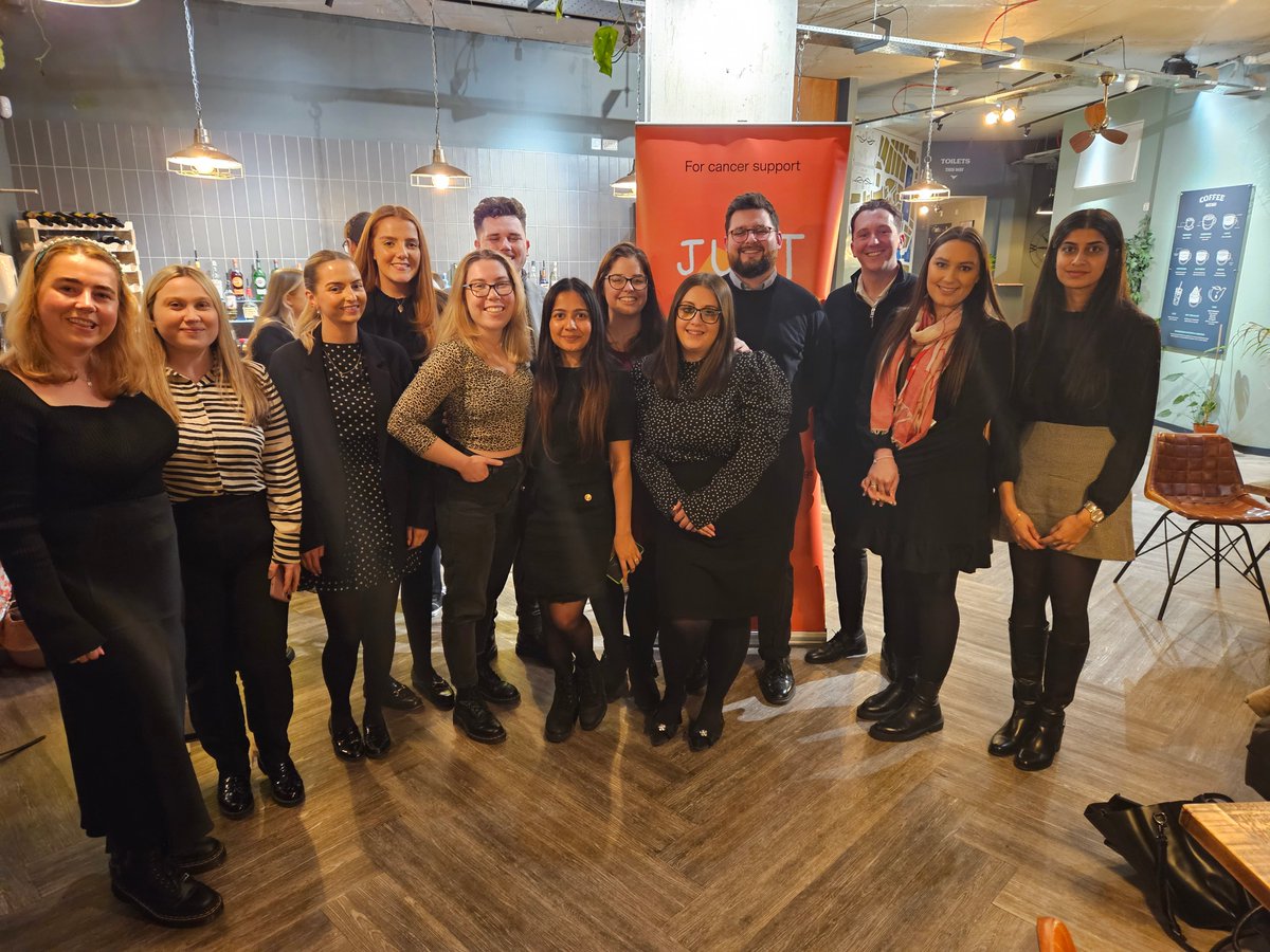 RachaellPayne's tweet photo. Lovely time last night for @MerseysideJLD Charity Bingo sponsored by @MSBSolicitors  the money raised went to @MaggiesCentres  Thank you to the current committee for organising such a great night #charity #lawyers #mjld #solicitors https://t.co/9Ye5FBYnir