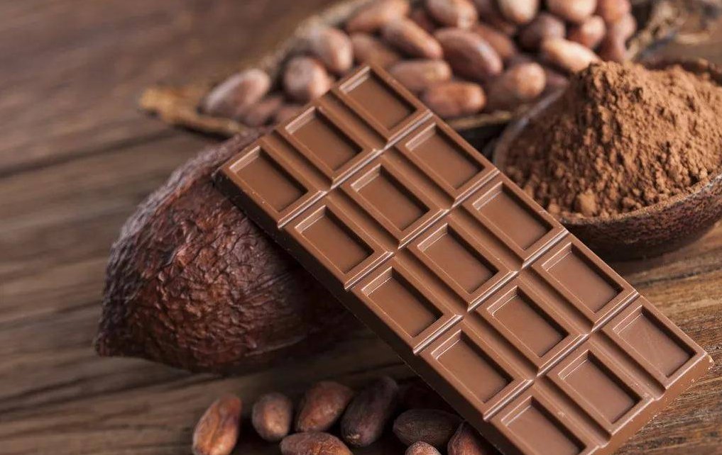 HainanToday's tweet image. Recently, #Hainan #Chocolate Works passed the #Authorized #Economic #Operator #certification, the first in the #Haikou Jiangdong New Area. Besides, it is also the first this year to pass such certification in Hainan.