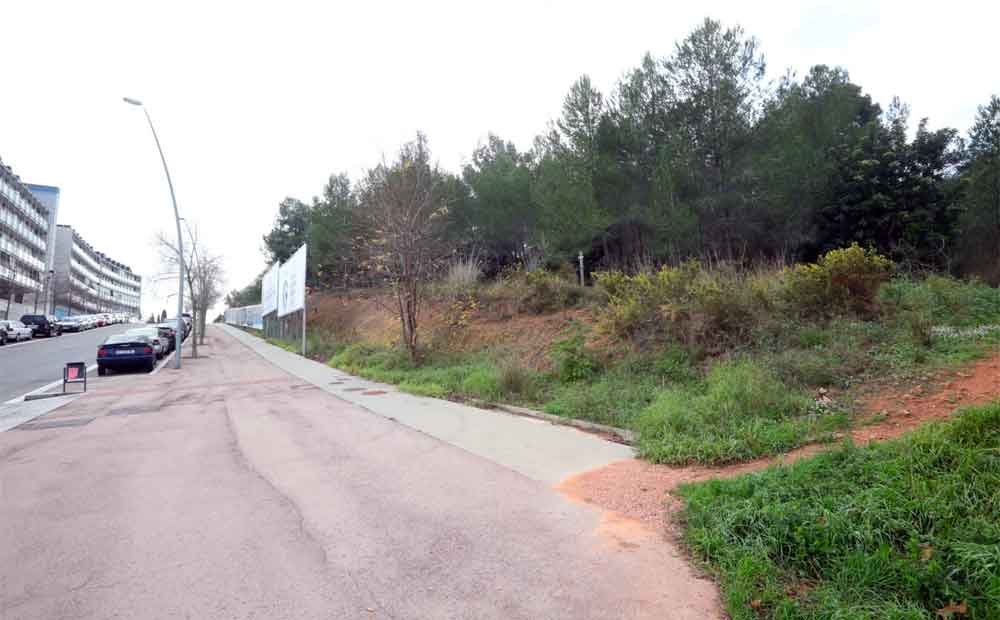 SalvemElCalamot's tweet photo. 1/L'ANUNCI D'UN NOU CAP AL SECTOR DE PONENT DE GAVÀ ÉS UN ATEMPTAT AL MEDI AMBIENT PER PART DE L'AJUNTAMENT I LA GENERALITAT
- La Plataforma Aturem el Pla de Ponent reclama que la Generalitat no construeixi el CAP destruint el bosc del turó del Calamot sinó que es condicioni(...) https://t.co/SDg3CbF6LM