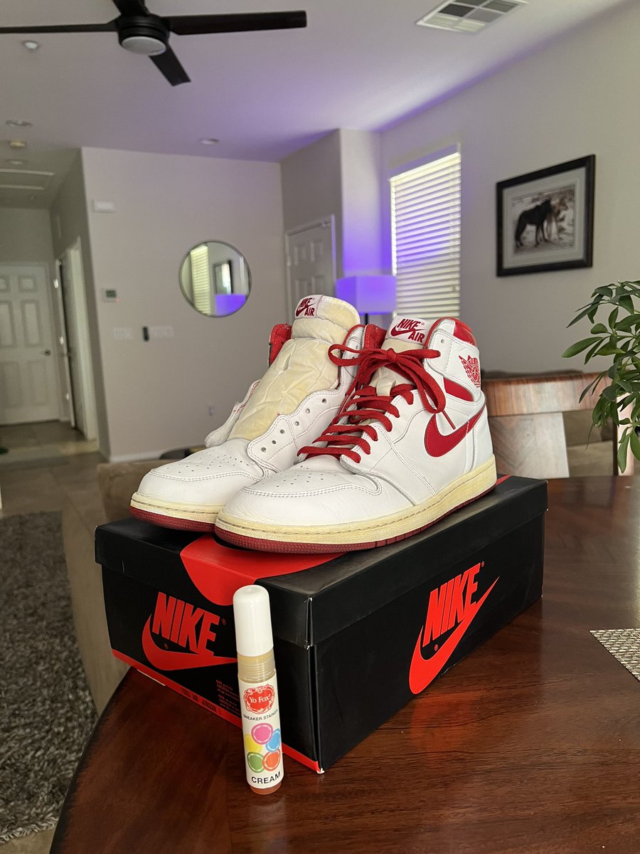 BryanGlenn's tweet photo. Did some custom neo vintage on a few pairs https://t.co/S8xMY3PXU6