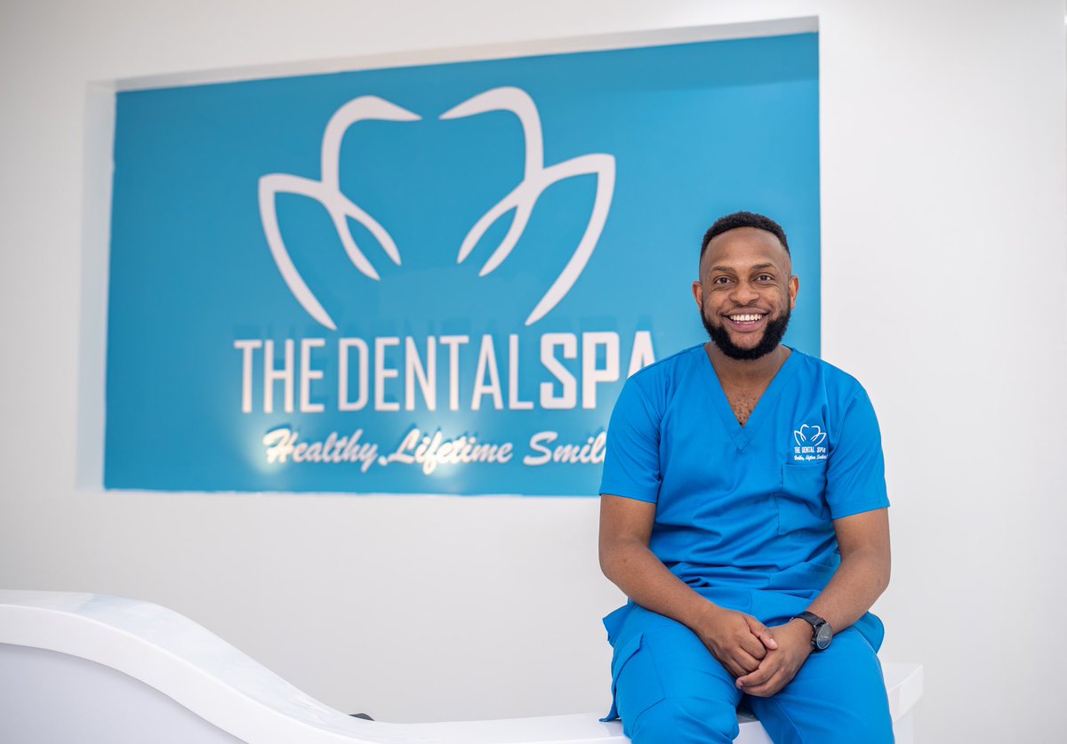 naph_macharia's tweet photo. A few years back if you told me I would go to dental school, become a dentist and in 4yrs time become a clinic owner at only 27yrs old, I would have laughed hard. But look at God, resilience and hard work ✨ Jichoche, the world is ours to conquer 

📍The Dental Spa

Leteni meno https://t.co/GRDfdmVwv0