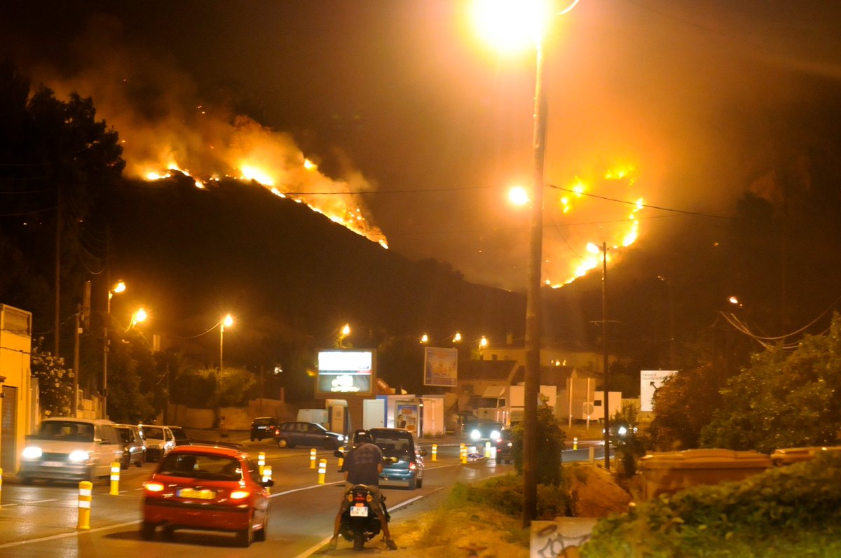 L’étude des représentations sur les incendies de forêt est un déterminant important pour la prévention.
Tout naturellement <a href="/EntenteValabre/">VALABRE</a> s'est associé à l'enquête des  <a href="/Pompiers_13/">Pompiers13</a> sur la culture du risque.   Retrouvez ici le questionnaire docs.google.com/forms/d/e/1FAI…