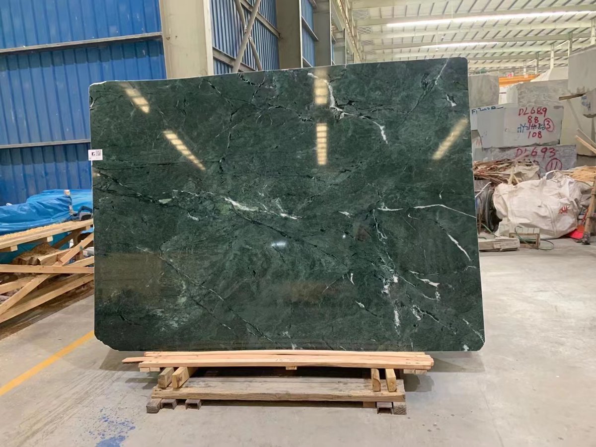 The new beautiful Verde Marble slabs are ready on our stone markets to sell. Each slab has wonderful natural veins.
#verdemarble #greenmarble #naturalmarble #luxurymarble #marblesupplier #marblewholesaler #architecture #Construction