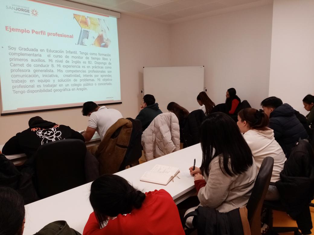 OrientacionUSJ tweet media