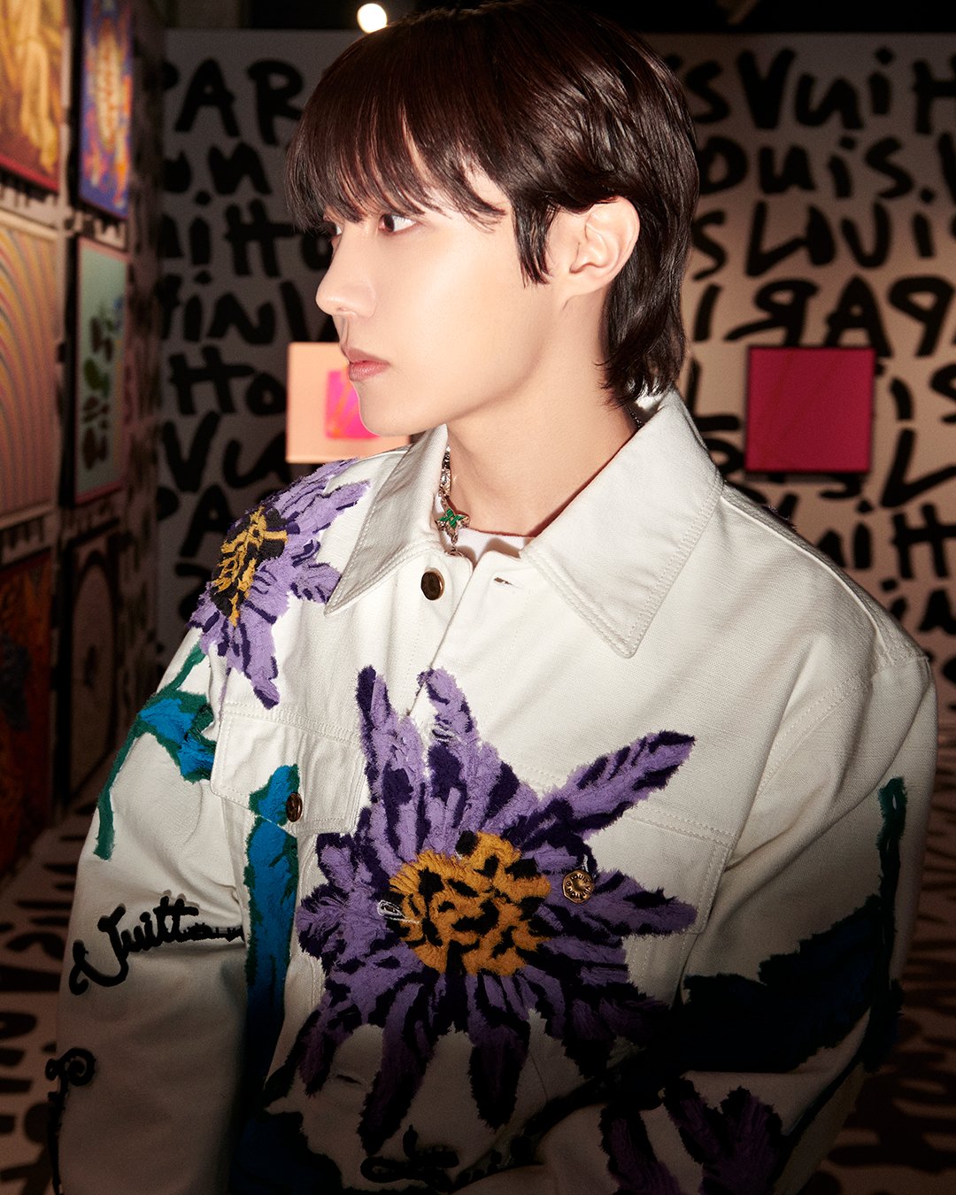 Louis Vuitton on X: #jhope for #LouisVuitton. The newly appointed House  Ambassador visits the LV Dream exhibition in Paris. #BTS   / X