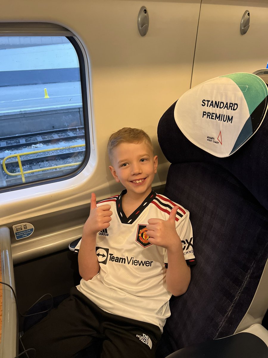 First match at Old Trafford for the lad. What a night! 🔴⚪️⚫️⚽️