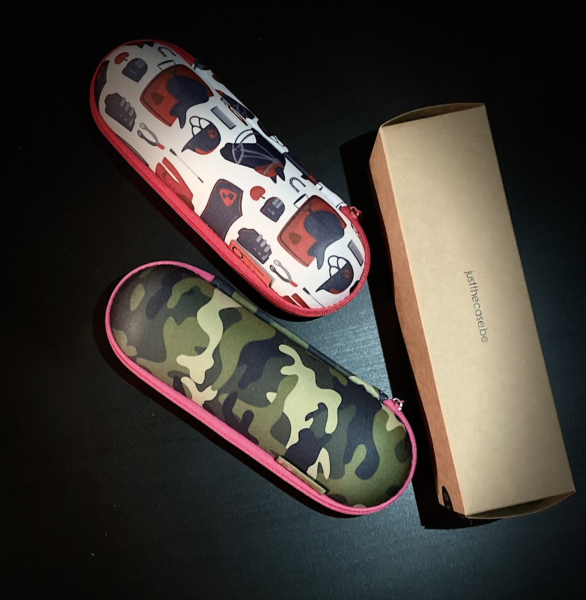 organicisthebe1's tweet photo. Don’t worry about how to carry your toiletries anymore. @justthecase_bcase travel toothbrush washable case is great for you. #ad #justthecase #bcase #electrictoothbrush #storage #travelbag #travelingbag #travelling #organizer#handmade 

https://t.co/l8AkjQQxoI https://t.co/hCrpFbsY9O
