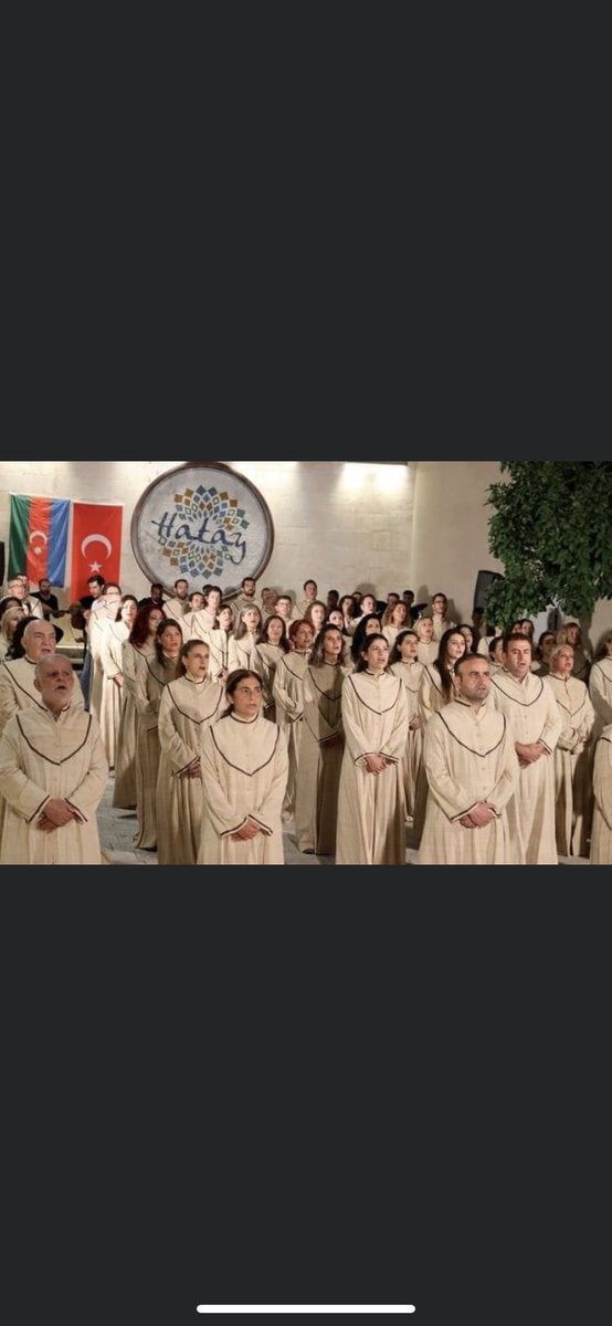 seblaozveren1's tweet photo. Nobel’e aday gösterilen 200 kişilik Antakya Medeniyetler Korosu maalesef depremde 7 üyesini kaybetti.Koro Alevi,Sünni,Ermeni,ortodoks, ve Musevi insanlardan oluşuyor.Geriye kalan koro üyeleri “Antakya’mızı yaşatacağız buradayız “dedi.🇹🇷🙏 https://t.co/NRp8mC2oBq
