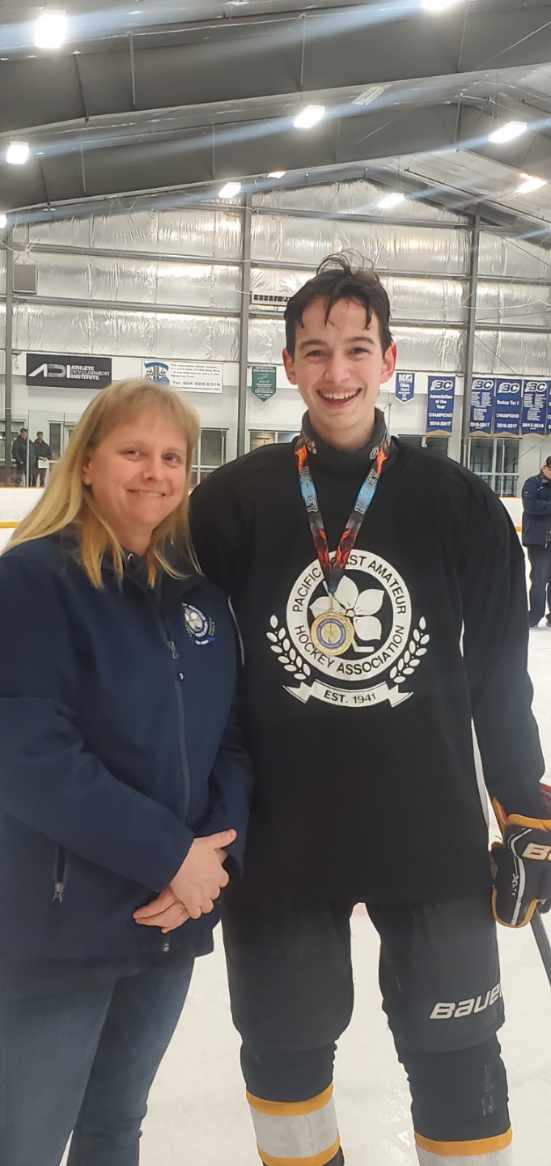 PCAHA_FVE's tweet photo. Congratulations to tonight's  Fraser Valley U18C  scholarship tournaments MVP's.  From  FVE Noah Mitchell and @PCAHA_FVW Truman Porter. @PCAHAMain https://t.co/4C7GSnCvqQ
