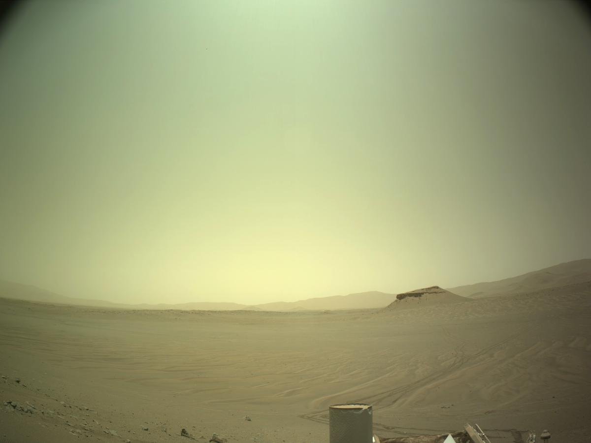 MarsMissionImgs's tweet photo. #PerseveranceRover image taken on #Sol705 at 12:08:59.249 PM with #Navcam #Mars #NASA #Space https://t.co/Gv9RfgKS2P