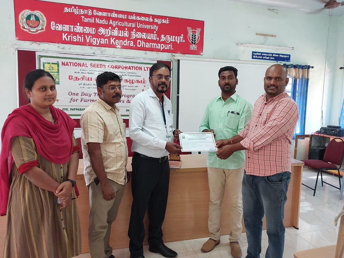 NSCLIMITED's tweet photo. Training program for Farmers, Dealers & FPOs organized by NSC Coimbatore at KVK Dharmapuri dt. 23-02-2023. #NationalSeedsCorpLtd #FarmSona #NSCSeeds #BeejNSC @nstomar @AgriGoI @KailashBaytu @agridept_tn https://t.co/3oUD4so5WT