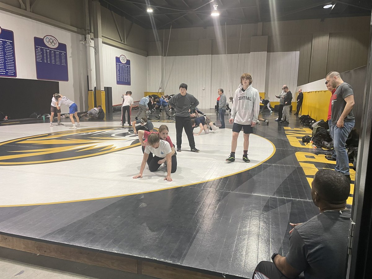 Central State qualifiers arrived in Columbia with new State gear and practiced at Mizzou! GO DOGS!!!