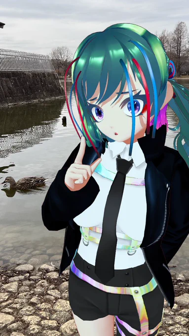 #Fumifumi_v 人を待ちながら公園をうろついていた らしい 