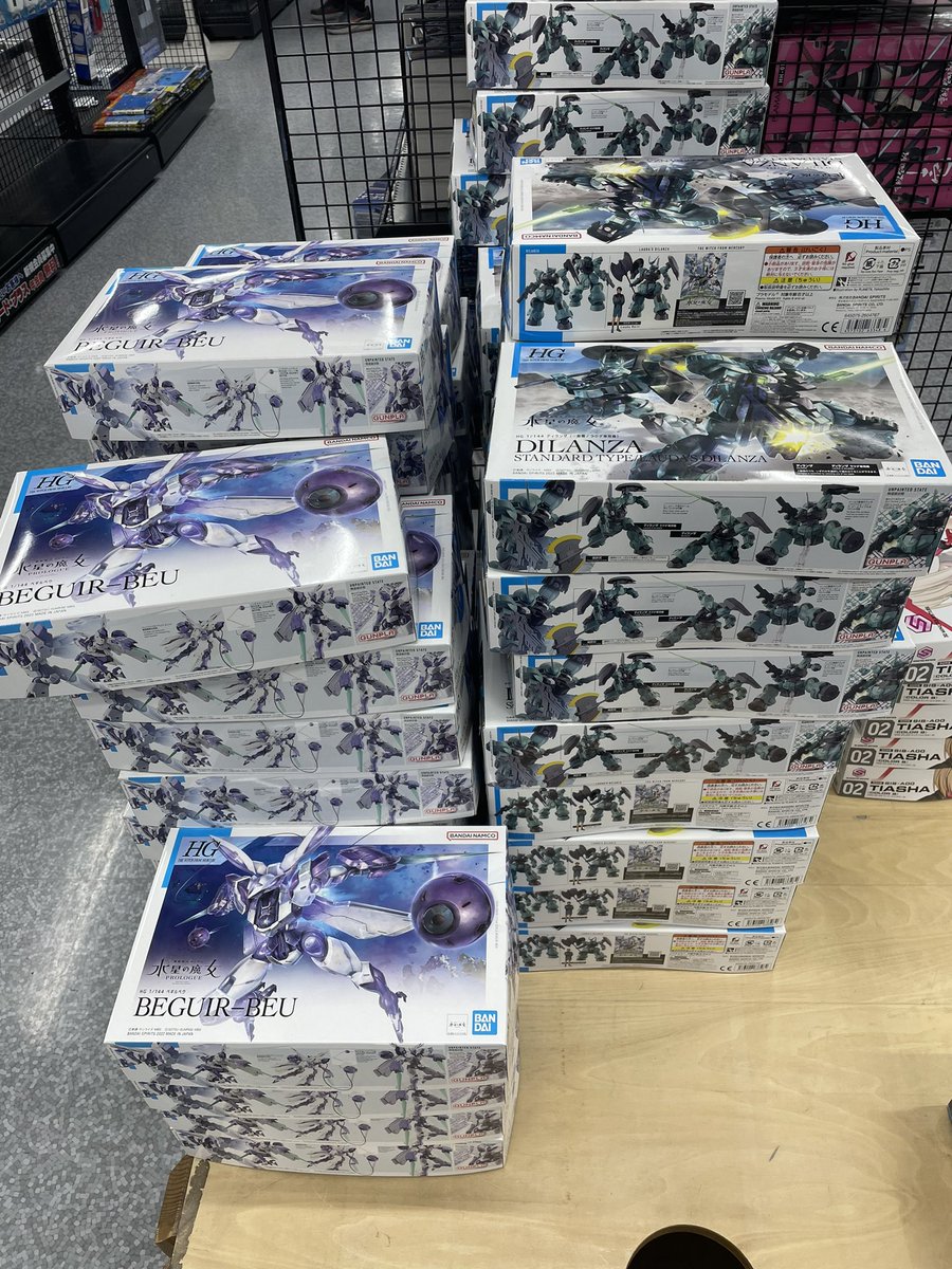 Zeta2901's tweet photo. 売ってるんだ〜 https://t.co/k80lomznjq