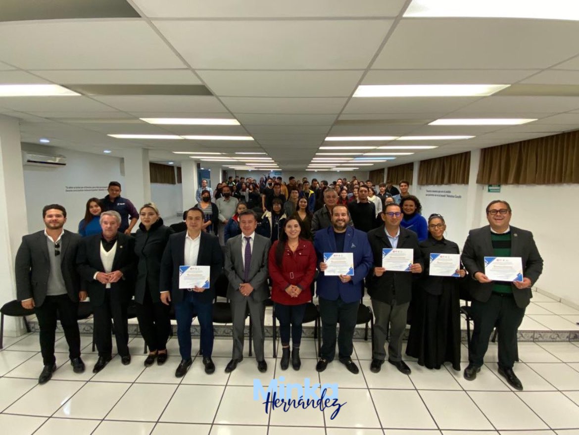Minka Hdez C (@minka_hdez) on Twitter photo Muchas felicidades amigo <a href="/alfonso13_rd/">Alfonso Rentería</a> por tu ponencia "Análisis y Evaluación de la democracia en México" ¡Enhorabuena por este gran logro! Gracias por la invitación y participación 👏🏼👏🏼 Muchas felicidades amigo <a href="/alfonso13_rd/">Alfonso Rentería</a> por tu ponencia "Análisis y Evaluación de la democracia en México" ¡Enhorabuena por este gran logro! Gracias por la invitación y participación 👏🏼👏🏼