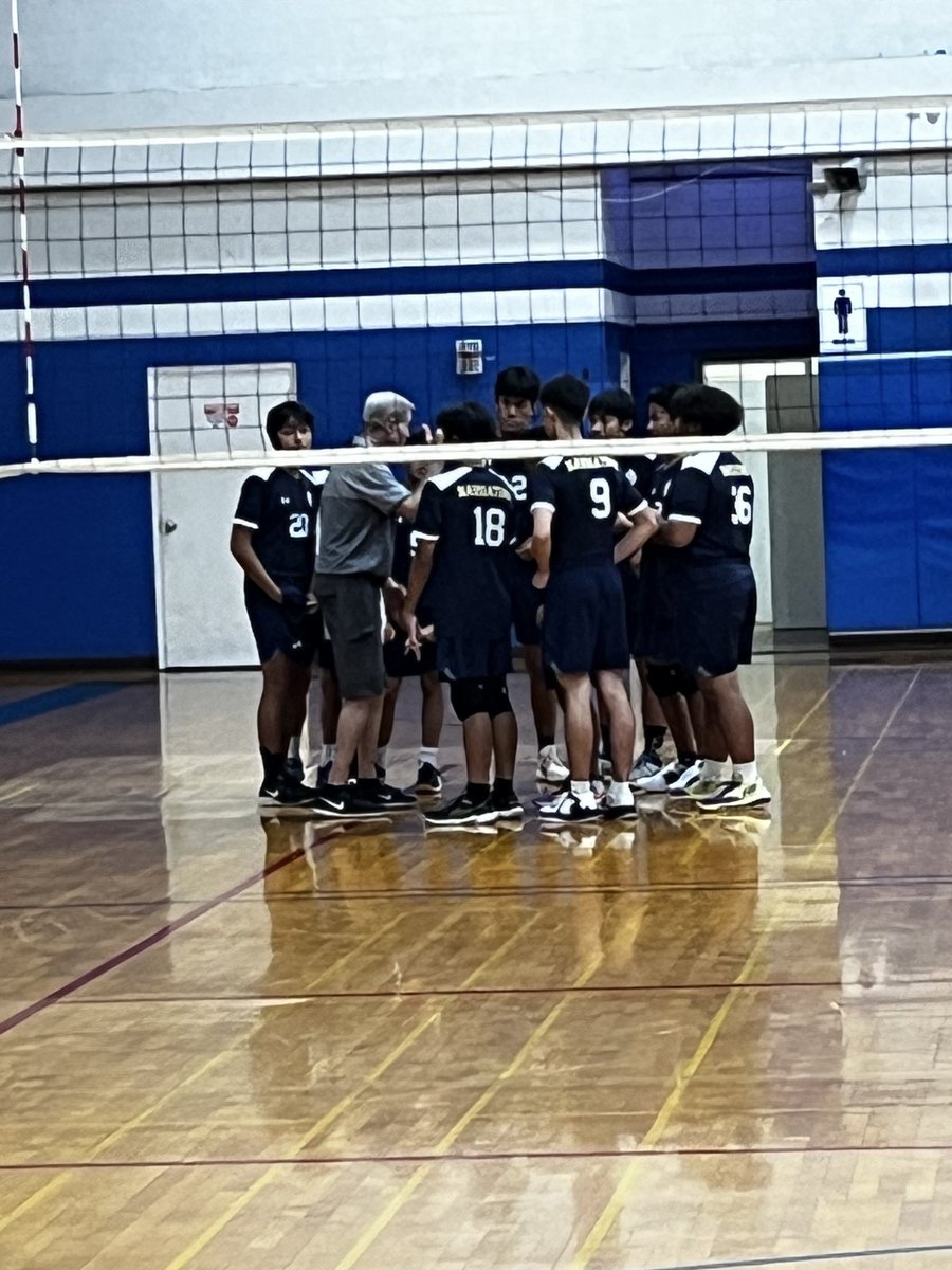 ipanavigators's tweet photo. Varsity boys volleyball starts tonight.
Good luck navigators https://t.co/LdefzIyCkJ