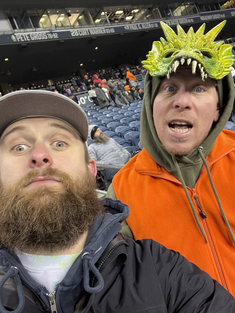 TrevorTweet's tweet photo. #BreatheFire let’s go Sea Dragons https://t.co/6jvJjFSQro