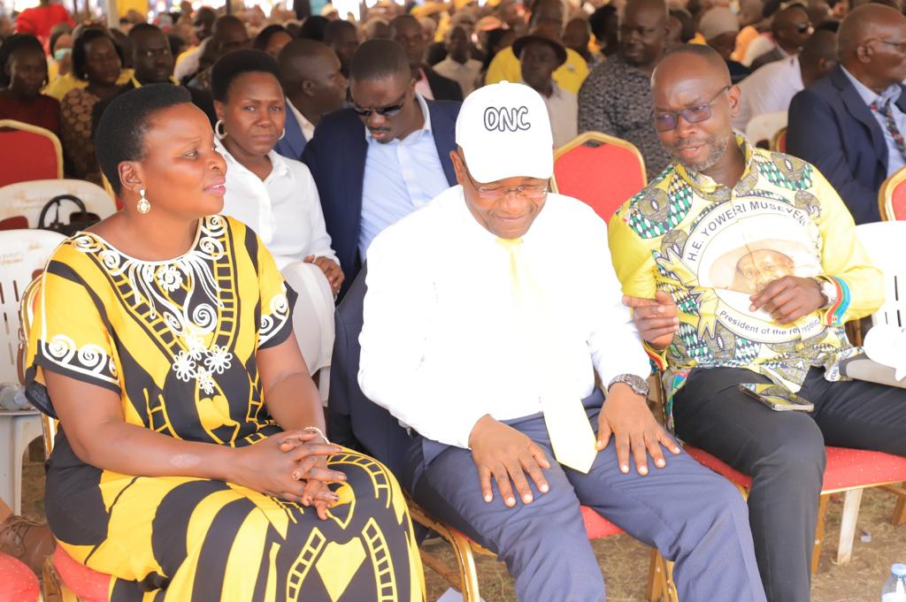 Denis Hamson Obua tweet media