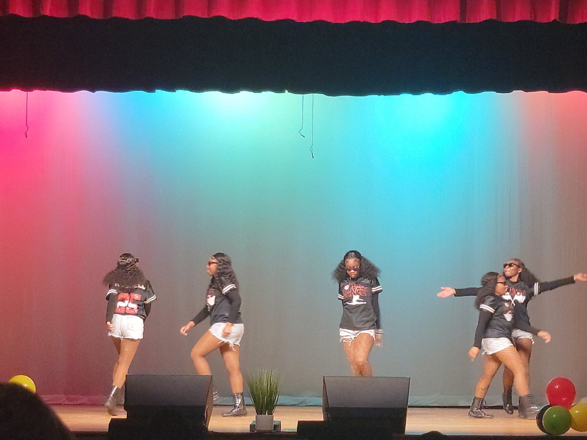 Piper Black History Showcase was an amazing expression of the talents, leadership &amp; potential of the Bengal Scholars. We rocked it! S/O to Mr. Pinkney, Mr. Jackson, and Mr. Kean for leadership &amp; direction. Thanks to the families, district staff &amp; city officials who joined us!🧡🤎
