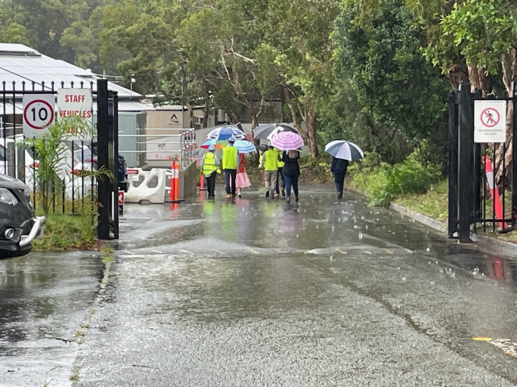 TeachersFed's tweet photo. .@smitchellmlc's tour of marginal seats continues 🥱 Rather than explain why the govt. continues to ignore the unsustainable workloads &amp; uncompetitive salaries of teachers the minister and local MP turned their backs &amp; walked away. Teachers in the Tweed deserve #MoreThanThanks https://t.co/4sNgEwv7Te