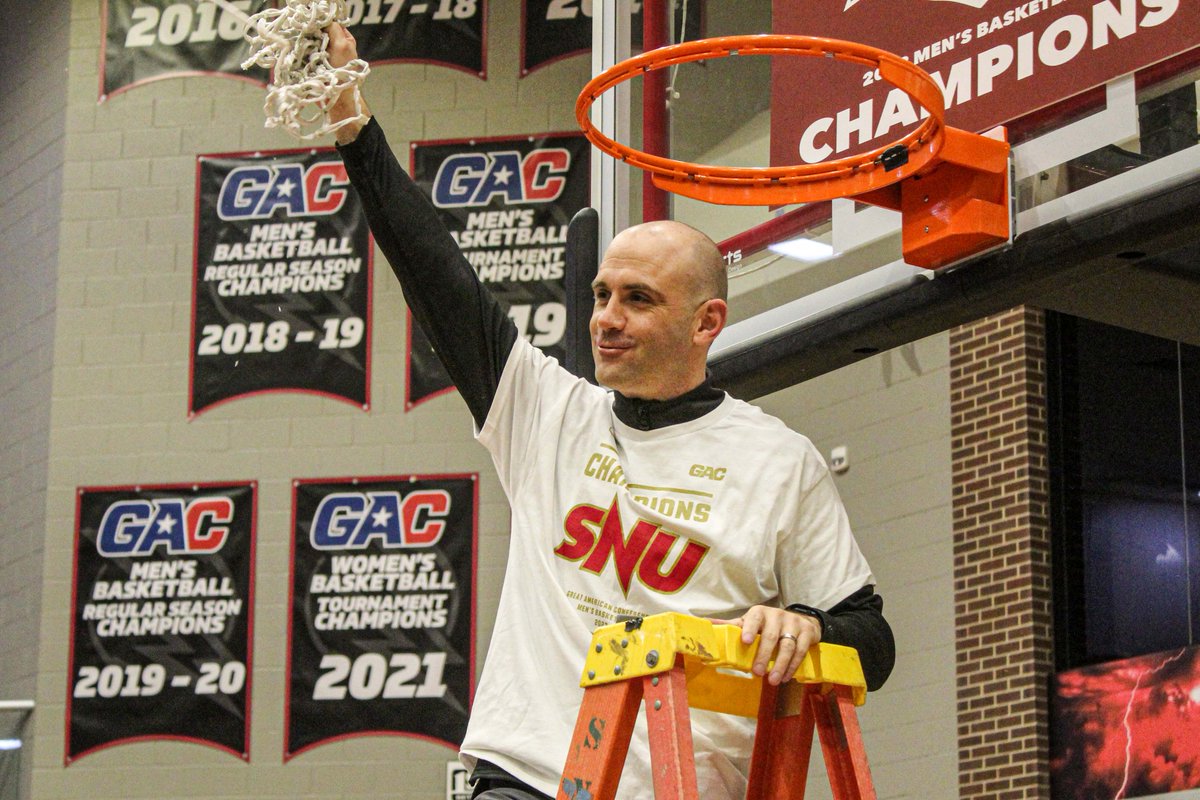 SNU Athletics (@snuathletics) on Twitter photo Postgame celebrations for the CHAMPS!
<a href="/SNUwbb/">SNU Women's Basketball</a> π€ <a href="/SNUMBB/">Crimson Storm Men's Basketball</a>
#BoltsUpβ‘οΈ Postgame celebrations for the CHAMPS!
<a href="/SNUwbb/">SNU Women's Basketball</a> π€ <a href="/SNUMBB/">Crimson Storm Men's Basketball</a>
#BoltsUpβ‘οΈ