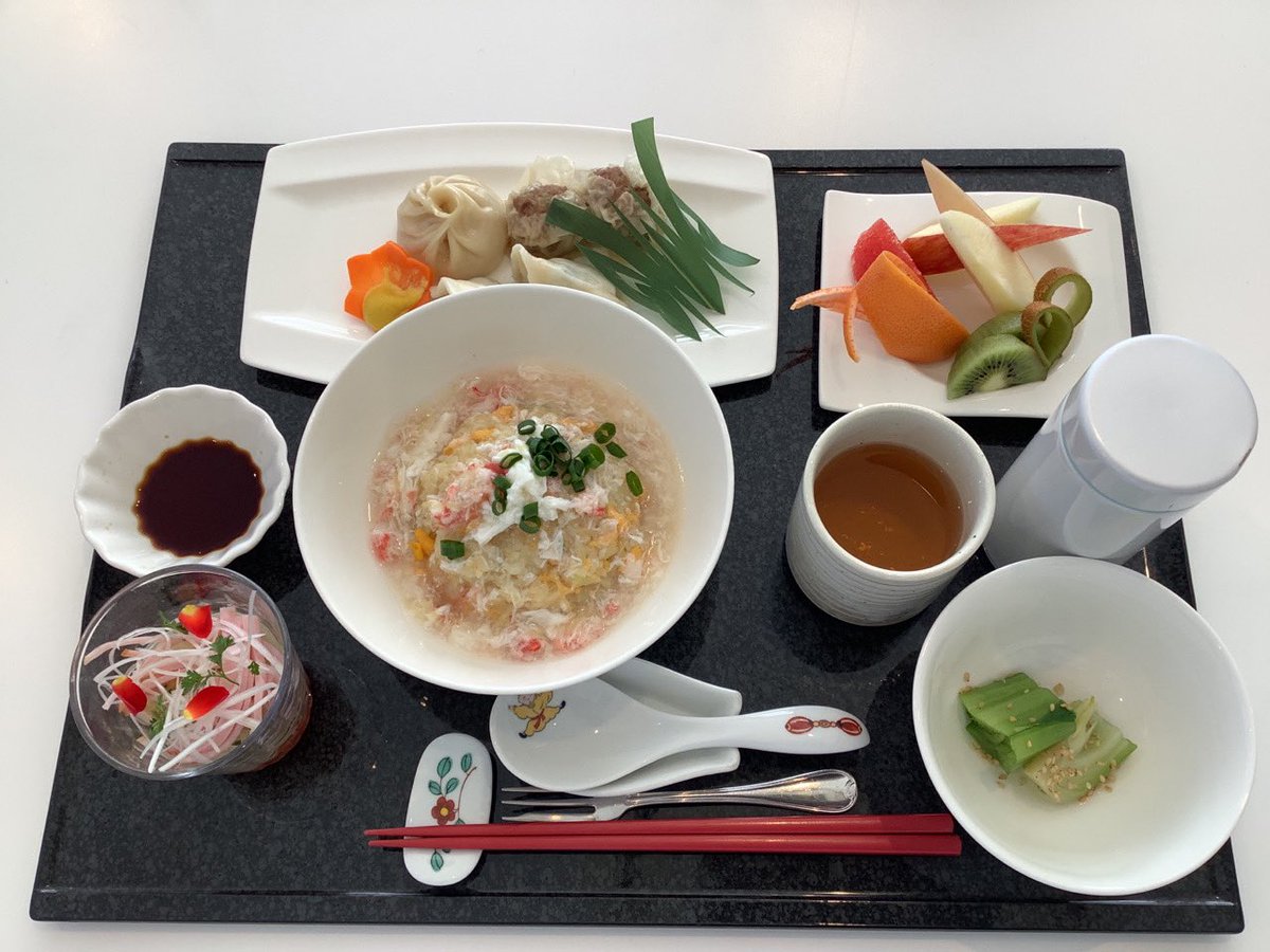 misaoladies's tweet photo. こんにちは。

岐阜市、曇りです☁️

ここ数日のランチです。毎日、厨房から調理中のとても良い匂いがして、お腹が空いてしまいます🤣

#企業公式が毎朝地元の天気を言い合う #岐阜 #病院 #産婦人科 #産婦人科ご飯の写真撮ってた人見せて #料理好きさんと繋がりたい  #ママ #赤ちゃん #baby #hospital https://t.co/d3NwChT9aL