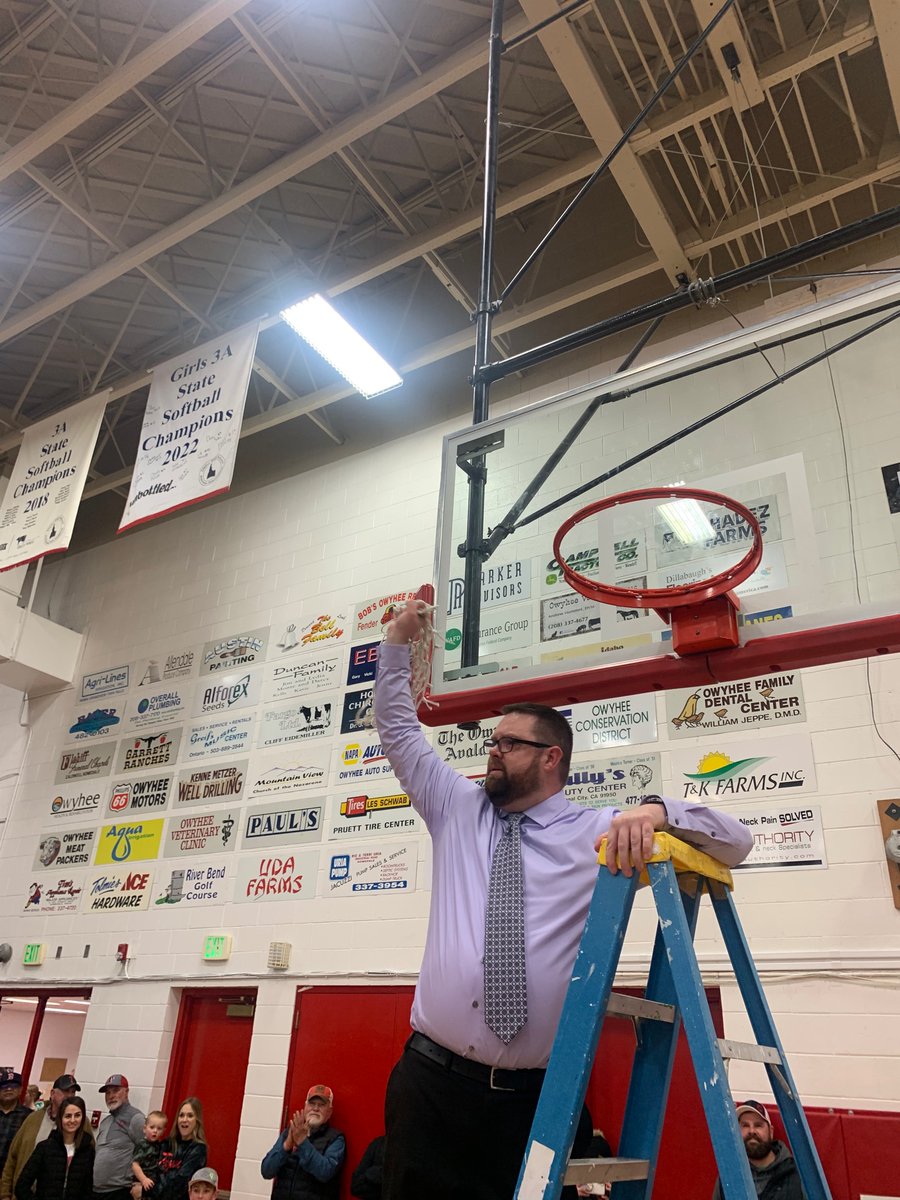 Regular season conference champions and District Tournament Champions! <a href="/CoachStrong11/">Matthew Strong</a> <a href="/Cgrov13/">Casey</a> <a href="/CamLong8/">Cam Long</a> <a href="/AC_denas/">Angel Cardenas</a>  #HTPride