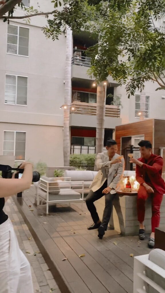 Drinking on the job 🥃 #alchoholshoot #behindthescenes #RoyalCognac instagr.am/reel/CpCAz9ns1…