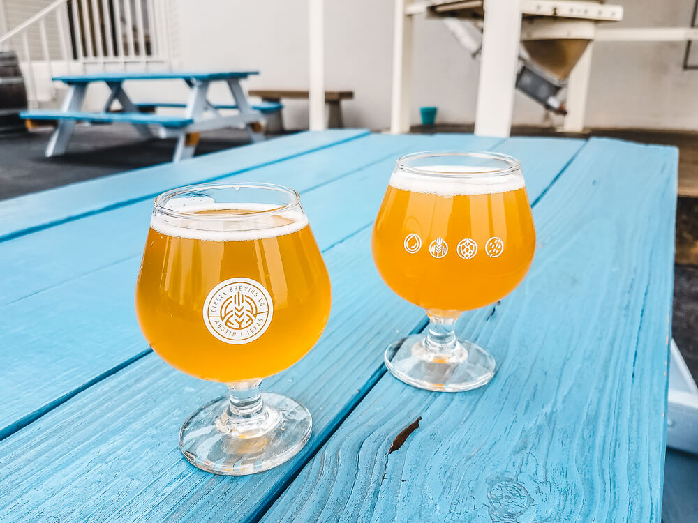 Ultimate Austin Brewery Guide dlvr.it/Sjw08s <a href="/WanderlustAnita/">Anita | Fearless Captivations</a>