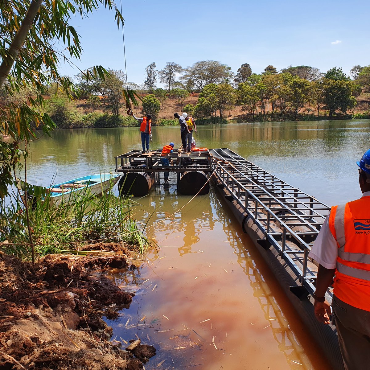 megapipes's tweet photo. Weholite provides us with infinite possibilities and at @megapipes legacy we encourage a culture of innovation. We treat challenges as opportunities to exceed expectations and deliver best value to clients throughout the country. #weholite #HDPE #floats #pontoons #jetty #docks https://t.co/iP6PmfYlzp