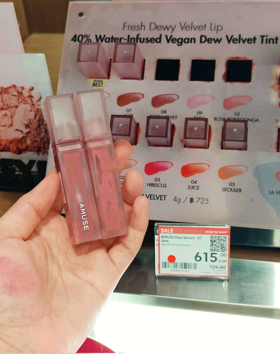 foxeryrose's tweet photo. ไม่รอพรีแล้ว!! เจอลิป Laka ที่ FIRSTER มีครบทุกสีเลย ราคาดีด้วย แถมวันนี้มีโปร #LIPSTERSDAY ซื้อลิป 2 แท่งลด 15% แถมได้ Voucher 500 บาท🔥 ไว้ใช้ครั้งถัดไปเป็นส่วนลดด้วย คุ้มมากก โปรนี้วันเดียวเท่านั้นนะ ย้ำ!! https://t.co/Va637O6d08