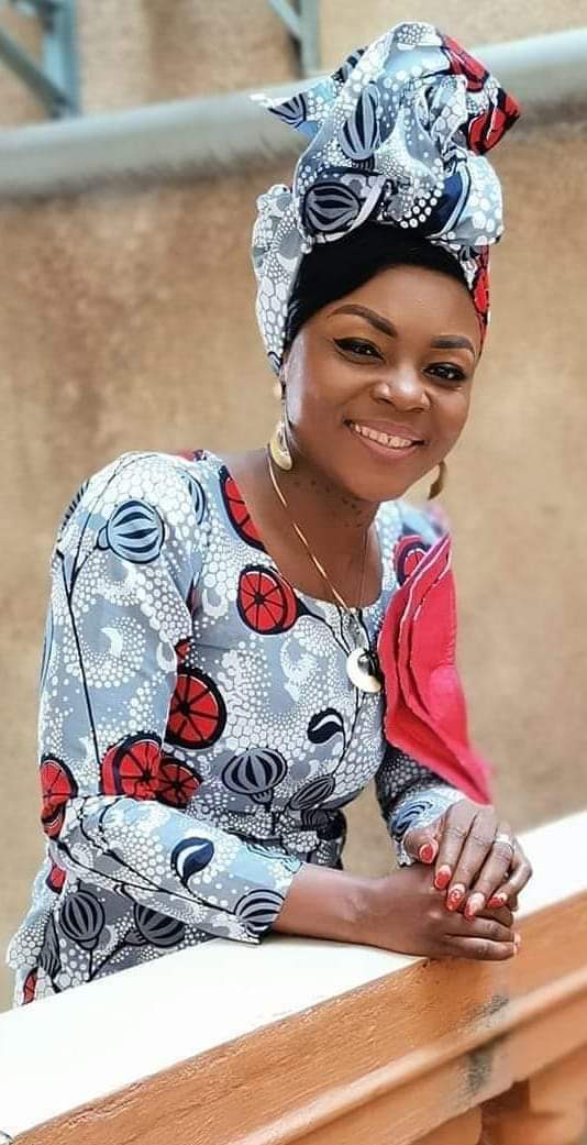 Souvent on se croit en retard, soit par rapport à notre âge , soit par rapport à nos amis de promotion.
On est déçu de la vie quand notre temps de gloire tarde à arriver.
Le bonheur n'a jamais été collectif, il est individuel