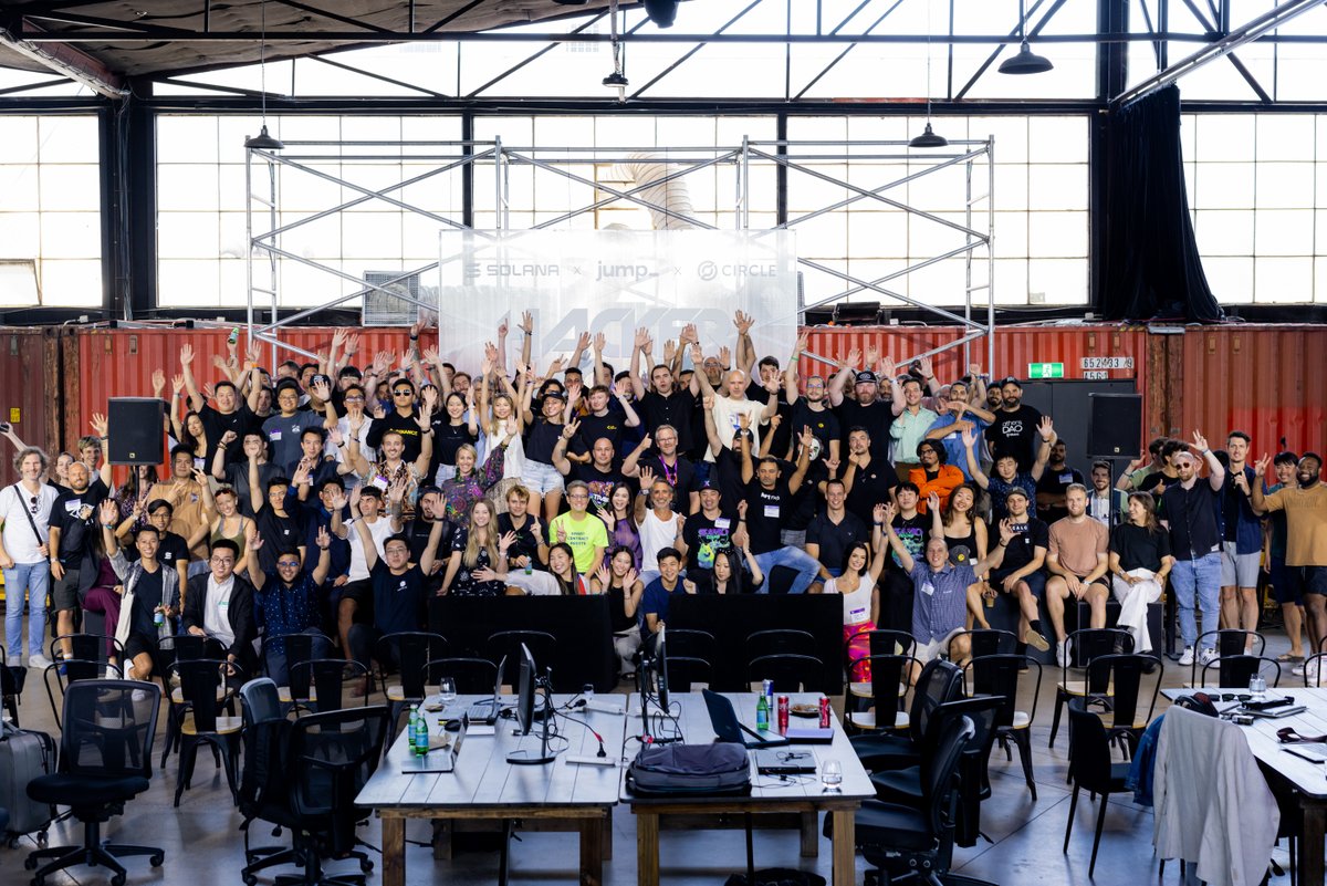 #HackerHouseMelbourne was a real ripper! 🇦🇺

If you couldn't make it, no worries! Check out the upcoming stops on the Hacker House World Tour 👇

🇻🇳 solana.com/events/hochimi…
🇺🇸 solana.com/events/sol.lad…