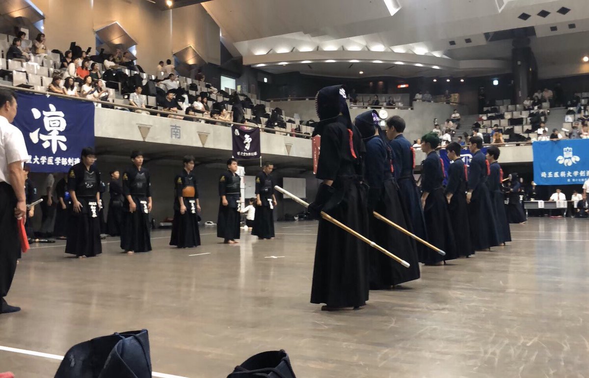 旭川医科大学入試に合格された皆様、おめでとうございます🎉🌸

剣道部は初心者、経験者、マネージャー問わずに大歓迎です！
剣道部で楽しい大学生活を送りませんか？

質問等はPeingやDMで連絡お待ちしてます🙇🏻
peing.net/ja/me/home

 #春から旭医
#旭川医科大学
#剣道