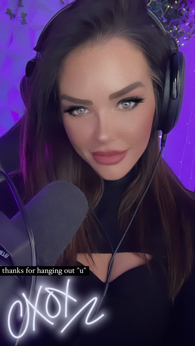 VelvetKittzy's tweet photo. oxox ^u^

#egirl #twitchaffiliate #streamer #cosplayergirl https://t.co/vS76Xyv9y7