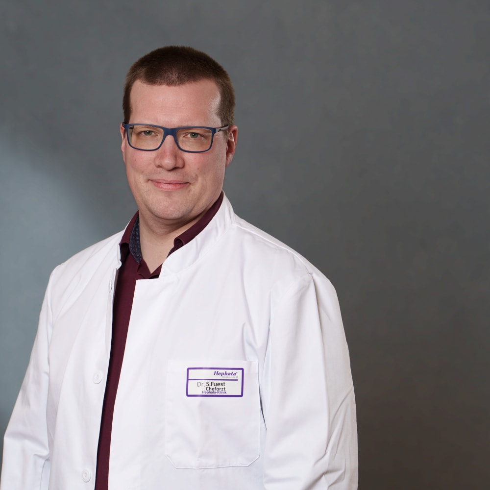 HephataD's tweet photo. Dr. Sven Fuest wird neuer Chefarzt der Neurologie in der Hephata-Klinik https://t.co/fdN32yVhU2 https://t.co/h82KABB3Ra