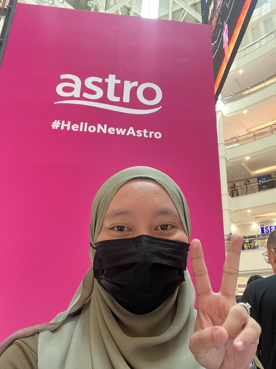 nurzuhud_'s tweet photo. #hellonewastro
For free popcorn and coffee π https://t.co/KmGcsC1YS2