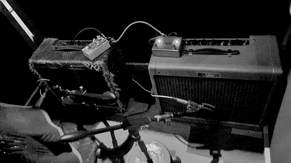 Whitakeramps's tweet photo. My #W15E Ellie deluxe amp is probably going to end up on the first record feat. @Whitakeramps! Not bad company there, with the Fender Harvard 👀 https://t.co/tiCJNbXbJN
