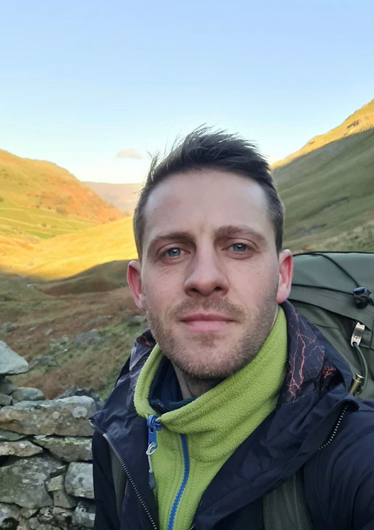 LBCNewsScot's tweet photo. There's been a possible sighting of Kyle Sambrook and his beagle, who've gone missing in Glencoe. Police say he was spotted at midday on Sunday - they're still keen to hear from anyone with info. The RAF and rescue teams from across Scotland are searching for the pair #HeartNews https://t.co/L88OTmXH2v