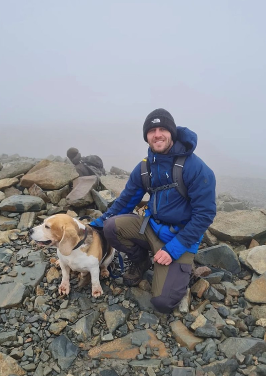 LBCNewsScot's tweet photo. There's been a possible sighting of Kyle Sambrook and his beagle, who've gone missing in Glencoe. Police say he was spotted at midday on Sunday - they're still keen to hear from anyone with info. The RAF and rescue teams from across Scotland are searching for the pair #HeartNews https://t.co/L88OTmXH2v