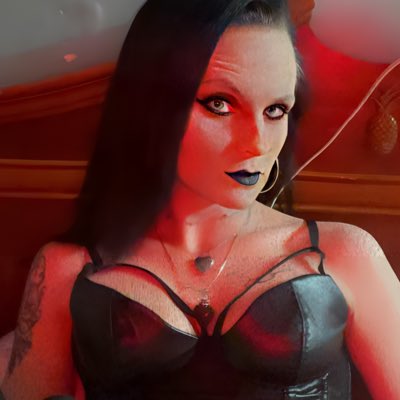 #NewProfilePic https://t.co/eCdjdBXaKM<a href="/tag/newprofilepic"class="tags">#NewProfilePic</a>
