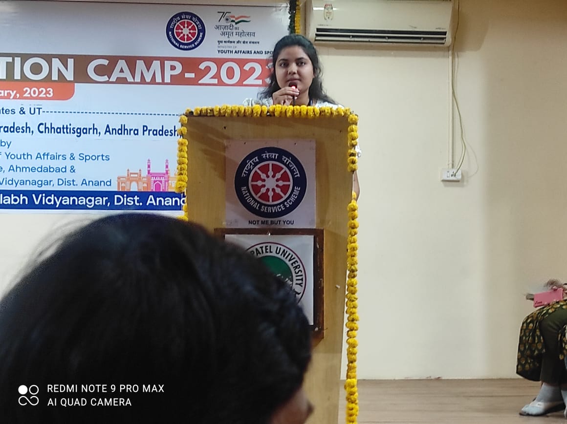 Tanishk42228415's tweet photo. 2 girls Devshree Sharma and Pragya Verma from chhattisgarh team participated in speach competetion on topic G 20 AND Y20  held at NIC GUJRAT 
Devshree Sharma ranked 1st in the competection https://t.co/vpwXFryCm9