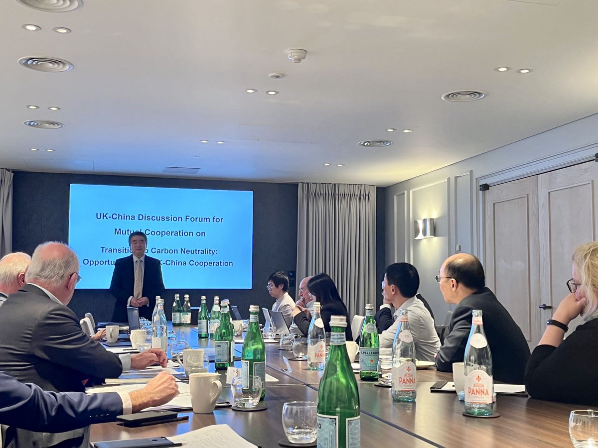 UKRI_China's tweet photo. 👏Exciting news! @UKRI_News hosted the first 🇨🇳research delegation to 🇬🇧 since China's reopening for a successful UK-China Forum on #CarbonNeutrality. Experts from @Cambridge_Uni @ucl @unibirmingham @Tsinghua_Uni explore opportunities &amp; prospects to advance R&amp;I for #NetZero. https://t.co/LqDv3zSuSa