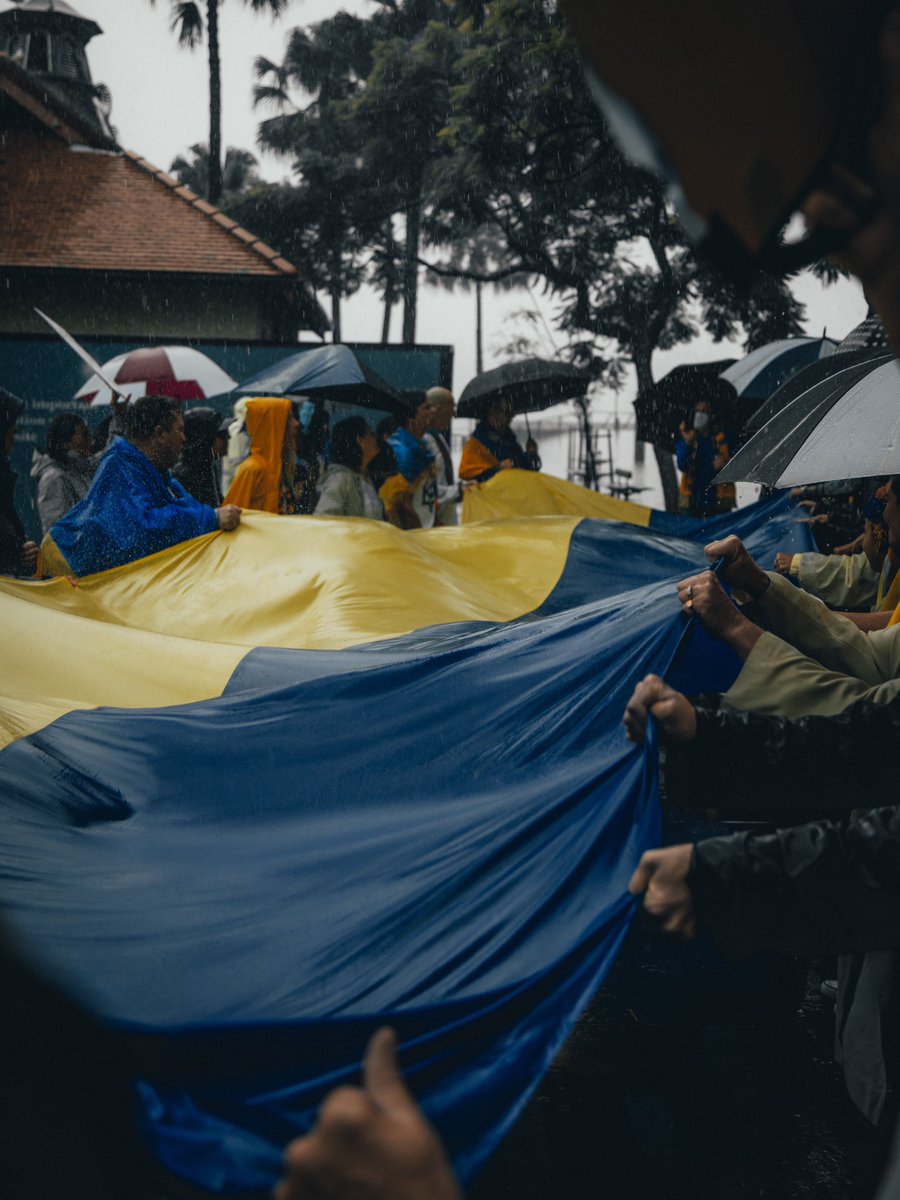 365 days of War in Ukraine. 365 days of Defending Freedom. 365 days of Resistance. 365 days of Fighting for the entire free World. 

We have not broken down, we have overcome many ordeals and we will definitely prevail. Glory to Ukraine! 🇺🇦 #standwithukraine